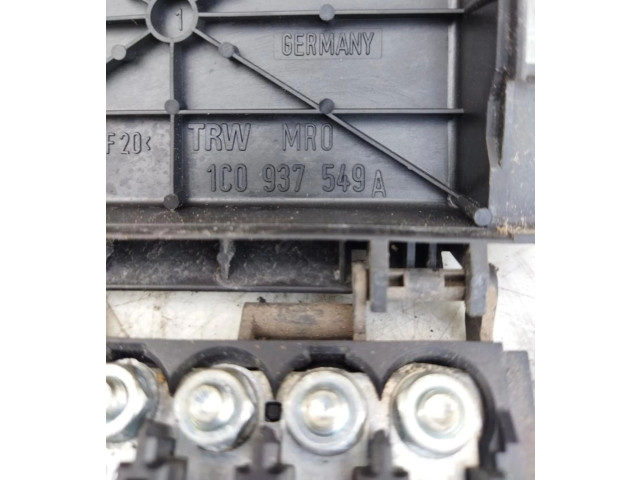 Pojistková skříňka 1C937549A Volkswagen New Beetle