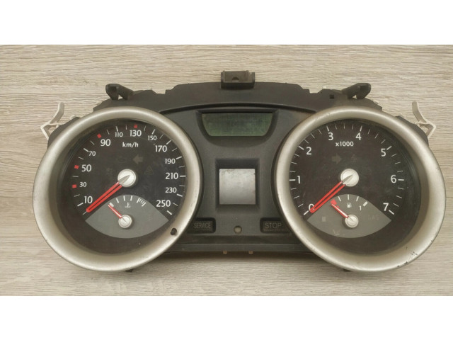 Přístrojová deska Renault Megane II 2002 8200306552