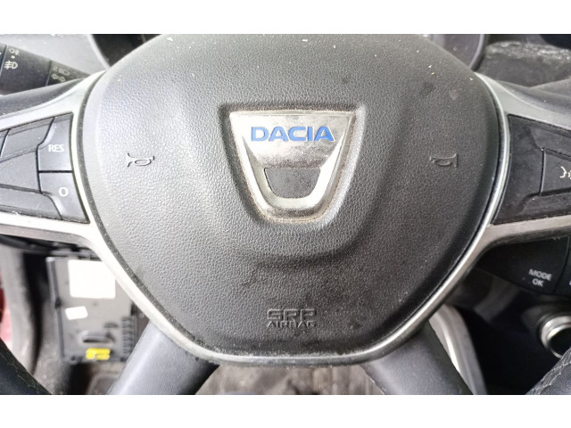 Подушка безопасности водителя 985709618R, 311628199AVK   Dacia Duster II