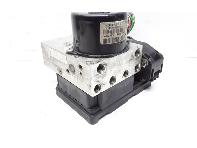 Блок АБС 8671224 Volvo XC70 2001 - 2004 года