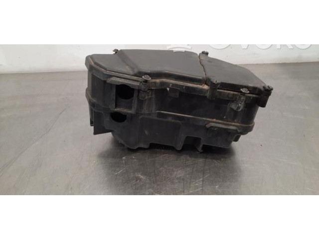   Pojistková skříňka 7L0937576B   Audi Q7 4L 2012