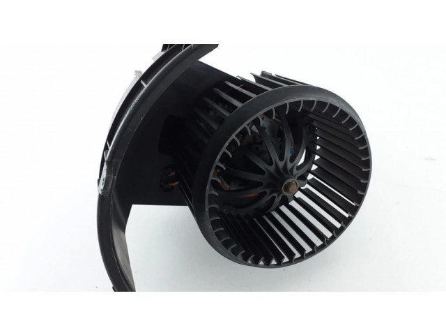 Вентилятор печки    7E1820021   Volkswagen Transporter - Caravelle T5