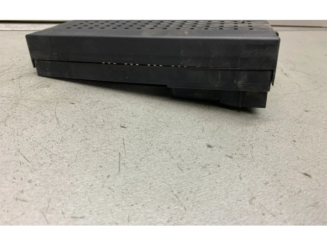 Блок предохранителей 9494673 Volvo S80