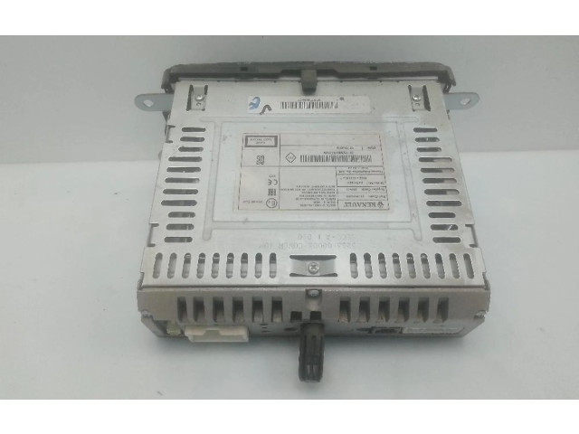 Панель приборов 281153889r Dacia Duster