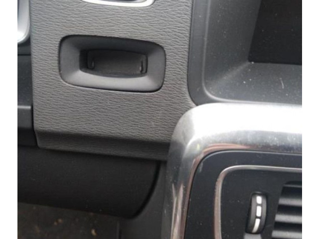 Ручка стеклоочистителей 31264169   Volvo V60