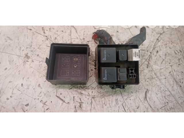 Pojistková skříňka MR482591, MR482591 Mitsubishi Pajero 1