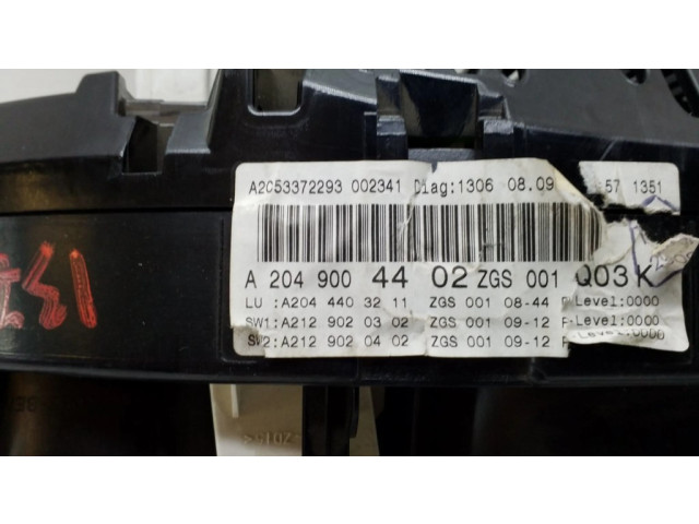 Панель приборов A2049004402, A2044403211   Mercedes-Benz C W204       