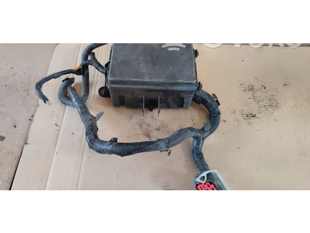 Блок предохранителей  9K499   Ford Transit Custom    