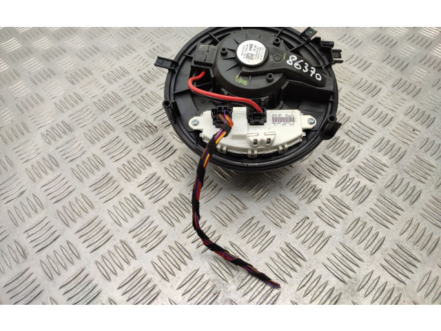 Вентилятор печки    5Q1819021E, 5Q0907521C   Volkswagen Golf Sportsvan