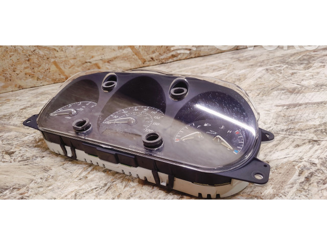 Панель приборов Jaguar XJ X350