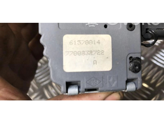 Ручка стеклоочистителей 7700832722 Renault Twingo I