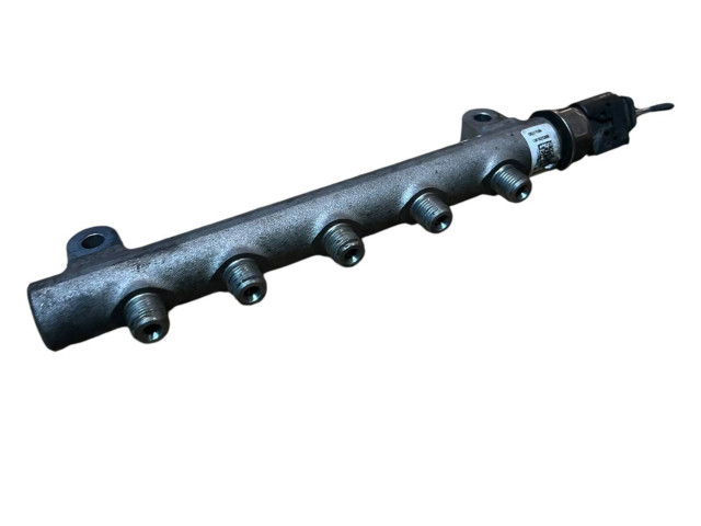 Топливная рампа 314002A700, 1301625369 KIA Ceed