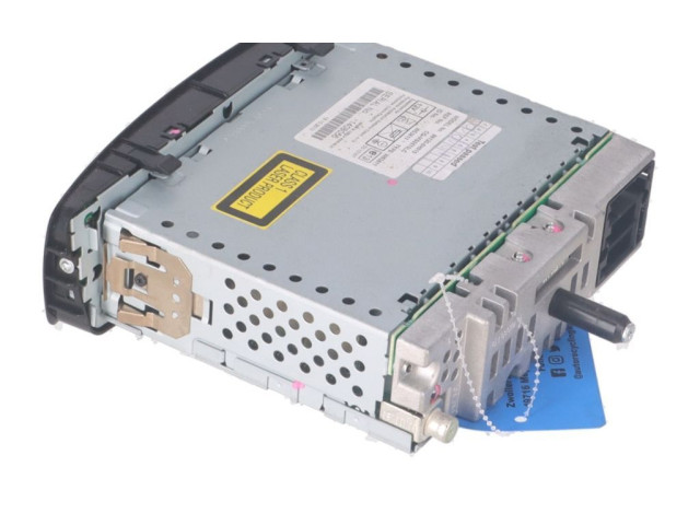 Поршень Радио/ проигрыватель CD/DVD / навигация  86120-0H010  Peugeot 107  