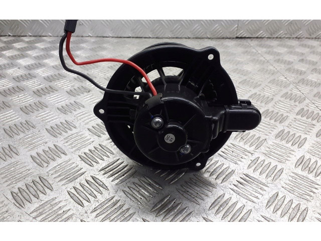 Вентилятор печки KIA Ceed