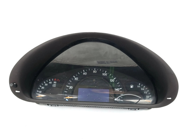 Přístrojová deska Mercedes-Benz C W203 2004 A2035403147, 110080231005