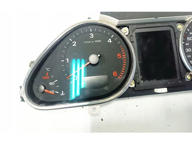 Přístrojová deska  Audi Q7 4L 2009 4l0920931a  