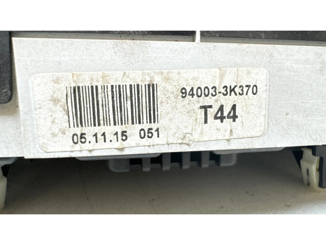 Přístrojová deska Hyundai Sonata 2005 940033K370, 051115051