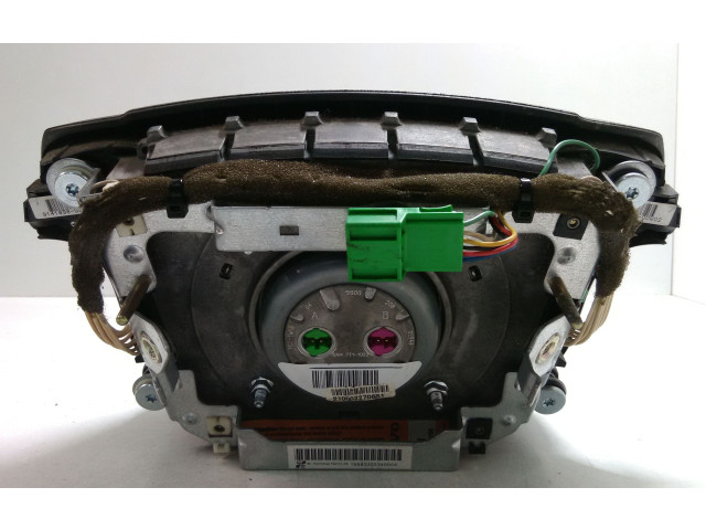 Подушка безопасности водителя 8626841   Volvo V70