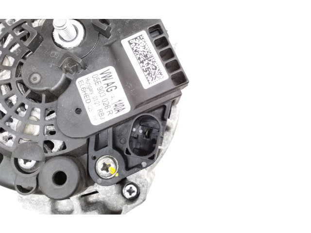 Генератор 05E903026R Volkswagen Golf VIII