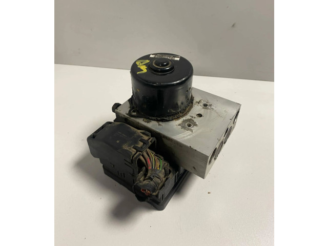 Блок АБС 8671224, 10092504033   Volvo  V70  2000 - 2004 года