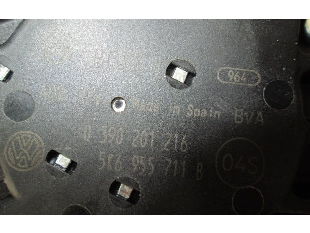 Моторчик заднего дворника 5K6955711B Fiat Grande Punto