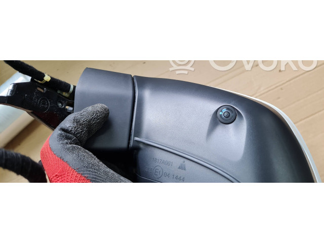 Зеркало электрическое Audi Q3 F3 2018 - года