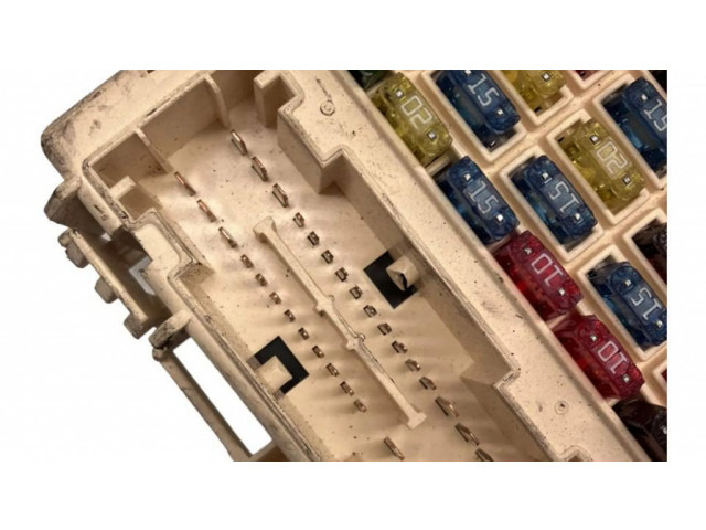 Pojistková skříňka 46558758 Alfa Romeo 147 2001