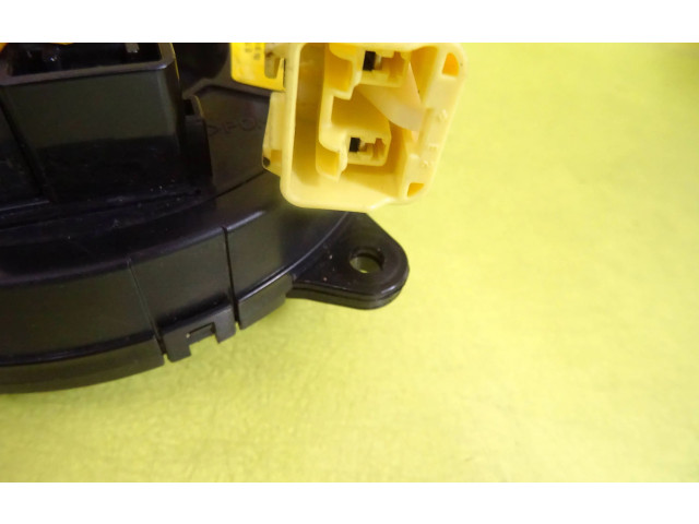 Подрулевой шлейф SRS Mazda 626