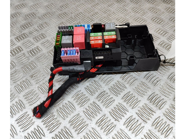 Pojistková skříňka A1675454000 Mercedes-Benz EQC 2023