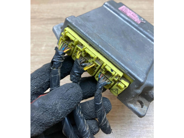 Блок управления надувных подушек C10057K30A, 9L02A Mazda Premacy - года