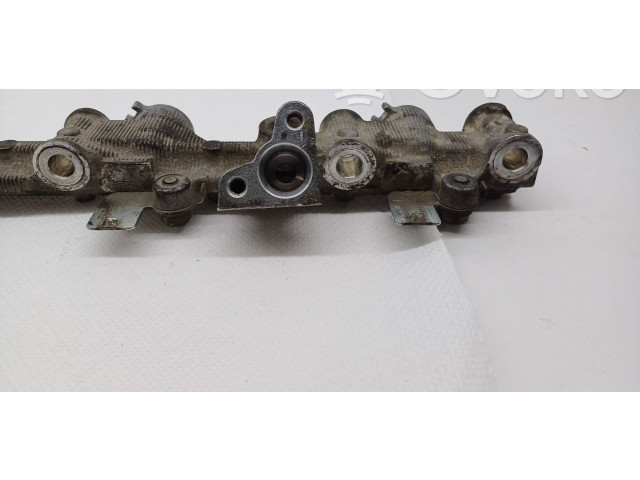 Топливная рампа Lexus IS 220D-250-350