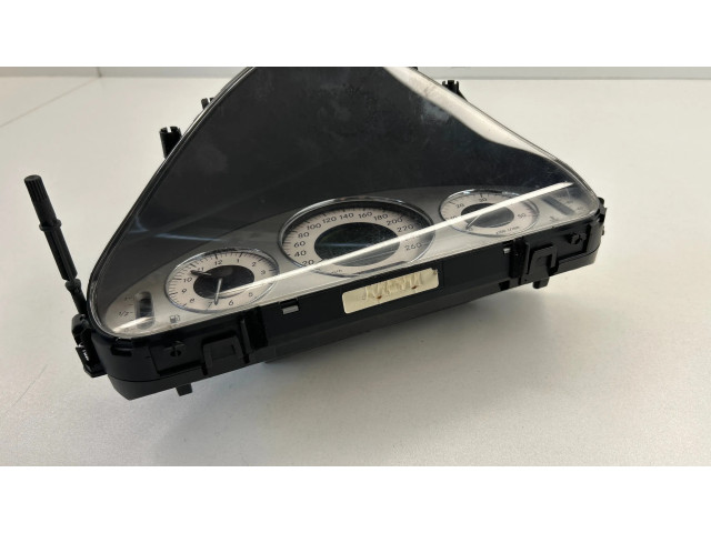 Přístrojová deska Mercedes-Benz E W211 2004 A2115400547, 110080284017