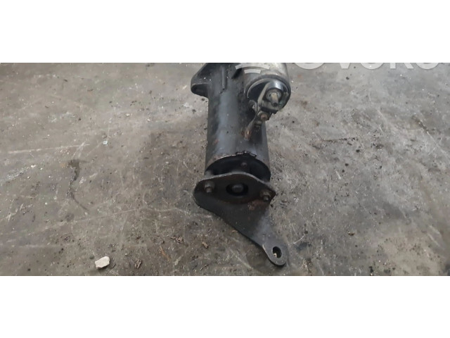 Стартер    Volvo V70      