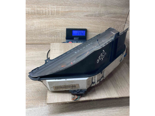 Панель приборов 9602580380, WithPlug   Peugeot 605       