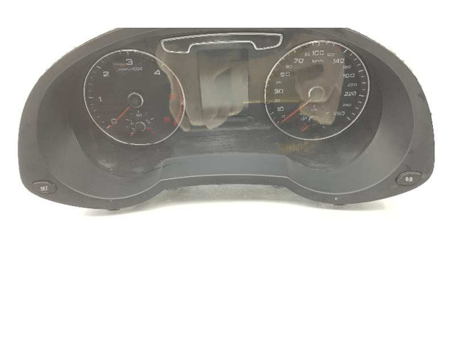 Панель приборов 8U0920930A, 8U0920930A Audi Q3 8U