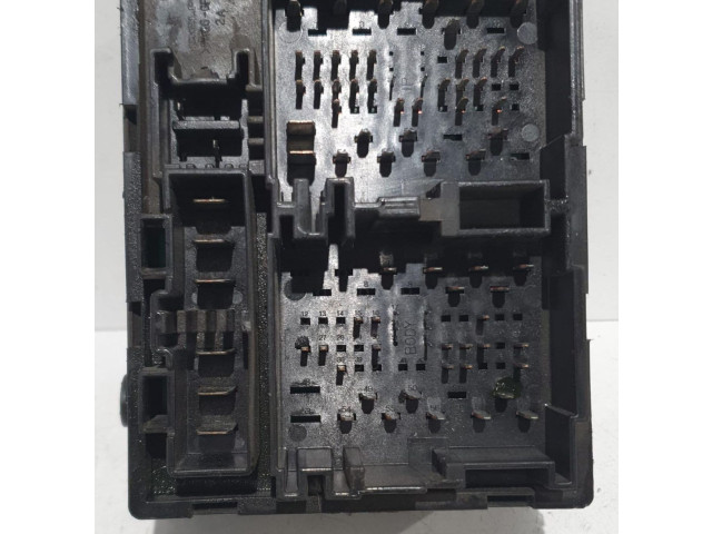 Блок предохранителей    Fiat Freemont    