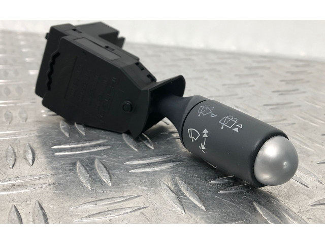 Turbodmychadlo Ручка стеклоочистителей 0001272 Peugeot 504