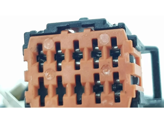 Зеркало электрическое     Сзади   Citroen Xsara Picasso     