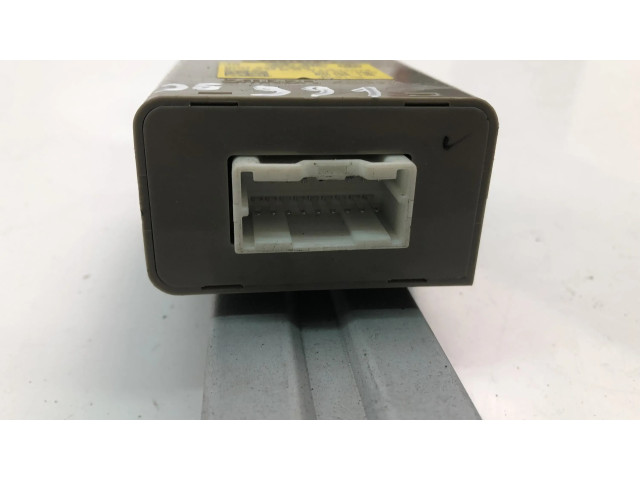 Блок управления 95210G6100 KIA Rio