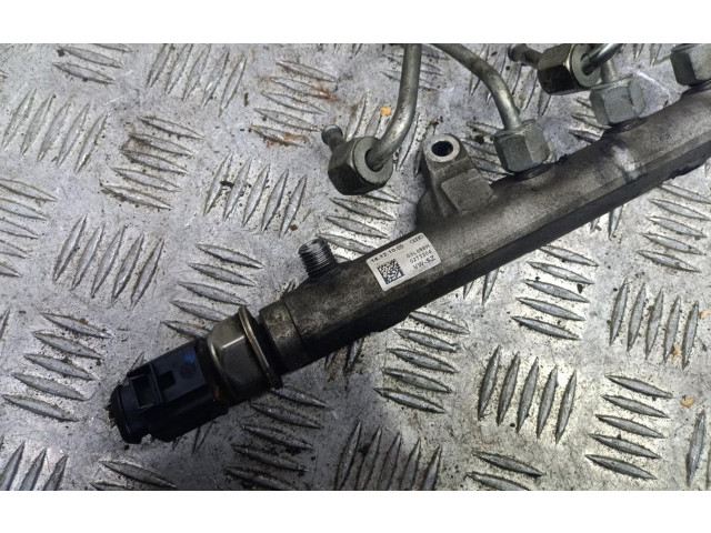 Топливная рампа Volkswagen Jetta VI