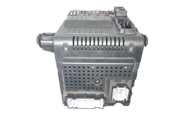 Блок предохранителей 31314468, 28241898   Volvo XC90    