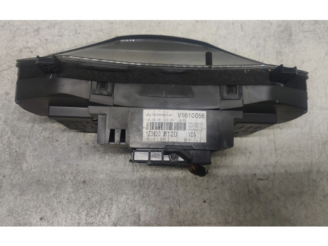 Панель приборов V1610056 Skoda Octavia Mk2 (1Z)