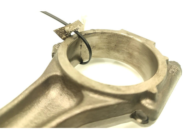 Поршень с шатуном Mitsubishi Outlander