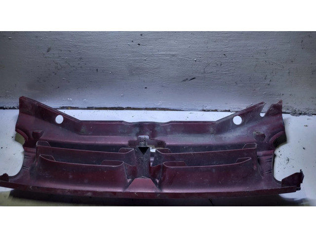 Передняя решётка Citroen Berlingo 1996-2002 года 9618254877