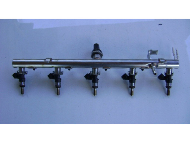Магистральная трубка топлива
