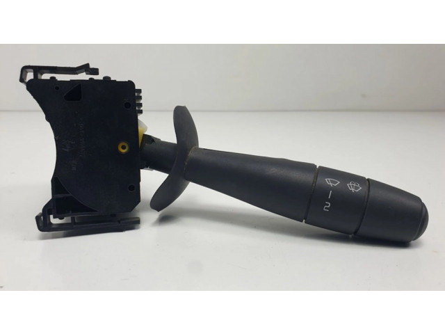 Ручка стеклоочистителей