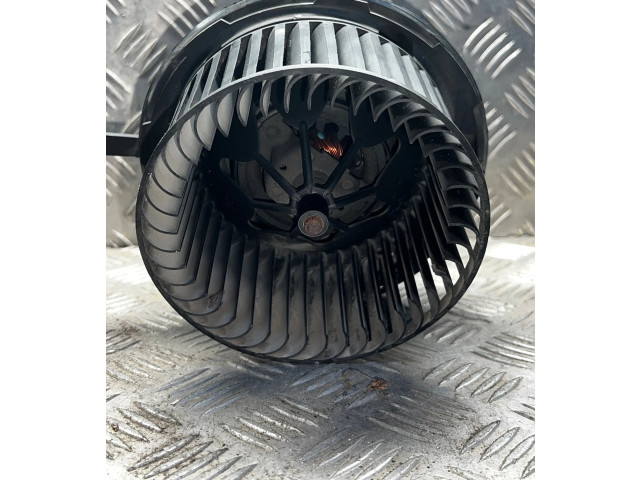 Вентилятор печки 3C0907521B, 994044P Skoda Octavia Mk2 (1Z)