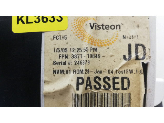 Přístrojová deska  Ford Mondeo Mk III 2003 3S7T10849JD, KL3633  