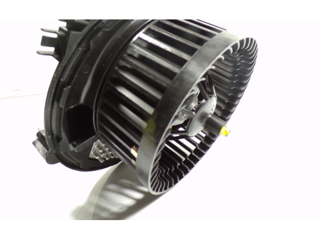 Вентилятор печки    3Q1819021C, 3Q1819021E   Cupra Leon