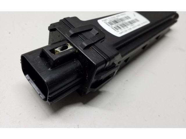 Píst 68079909AA Chrysler Town & Country V